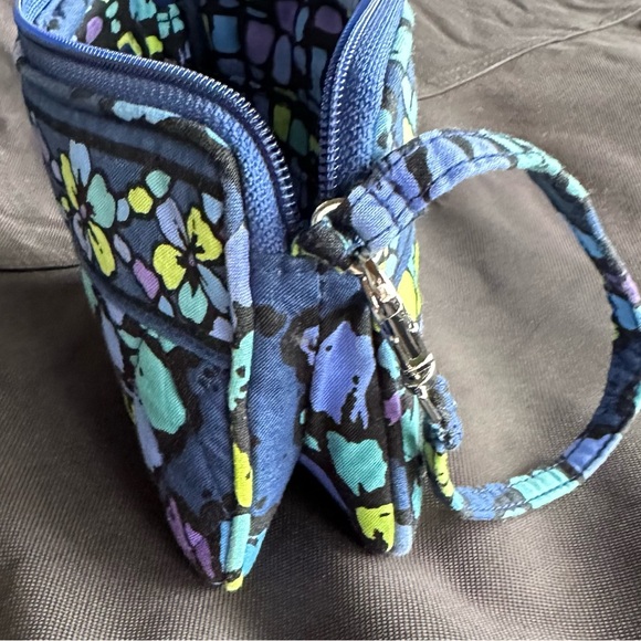Vera Bradley “Indigo Pop” Wristlet - Picture 7 of 7